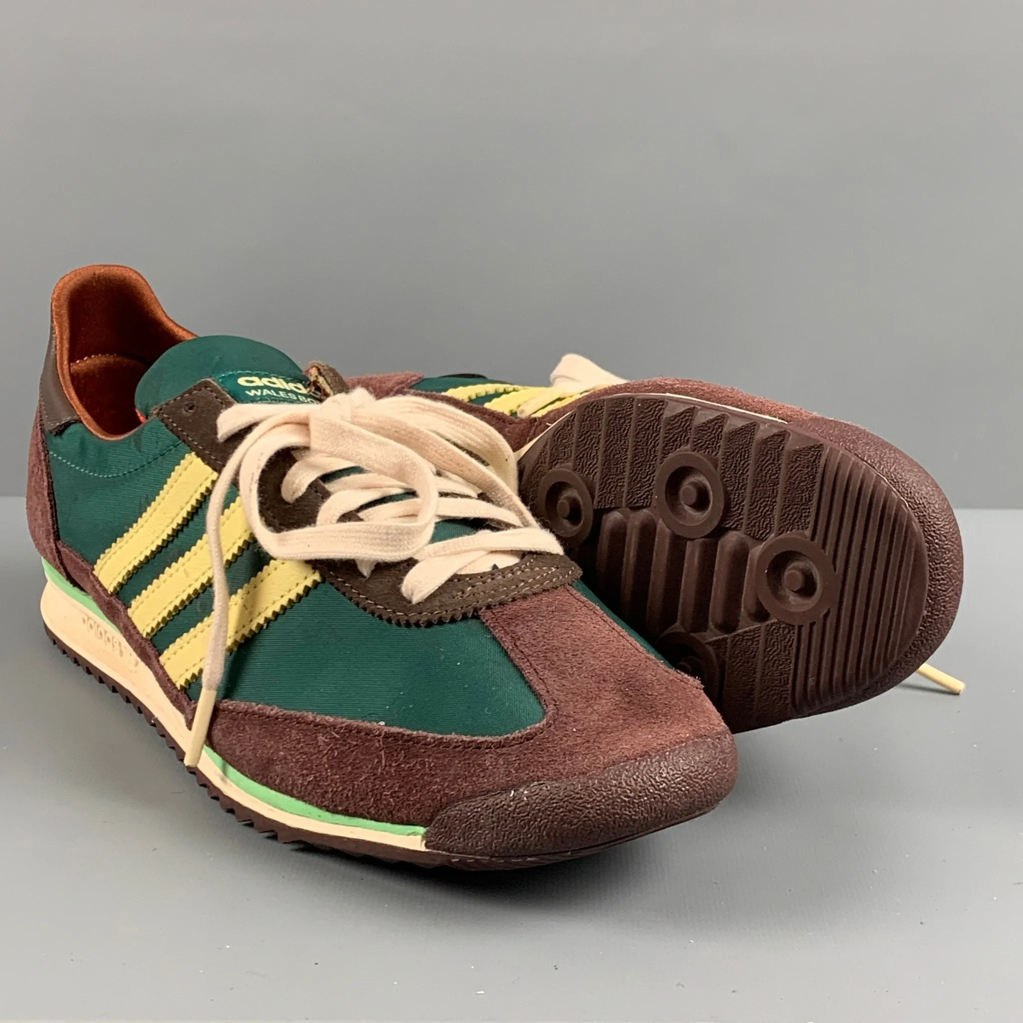 ADIDAS Size 10 Green Brown Nylon Athletic Sneakers