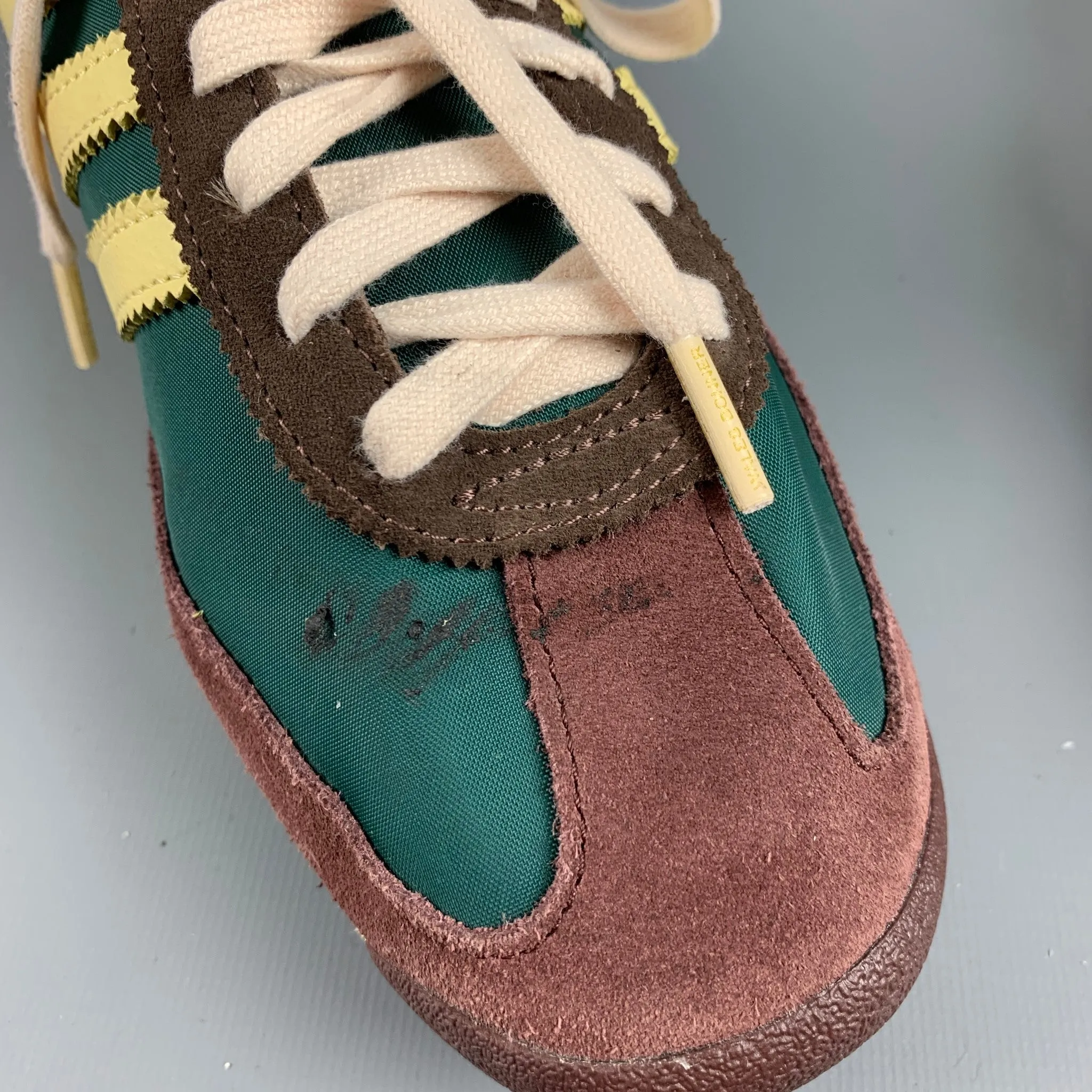 ADIDAS Size 10 Green Brown Nylon Athletic Sneakers
