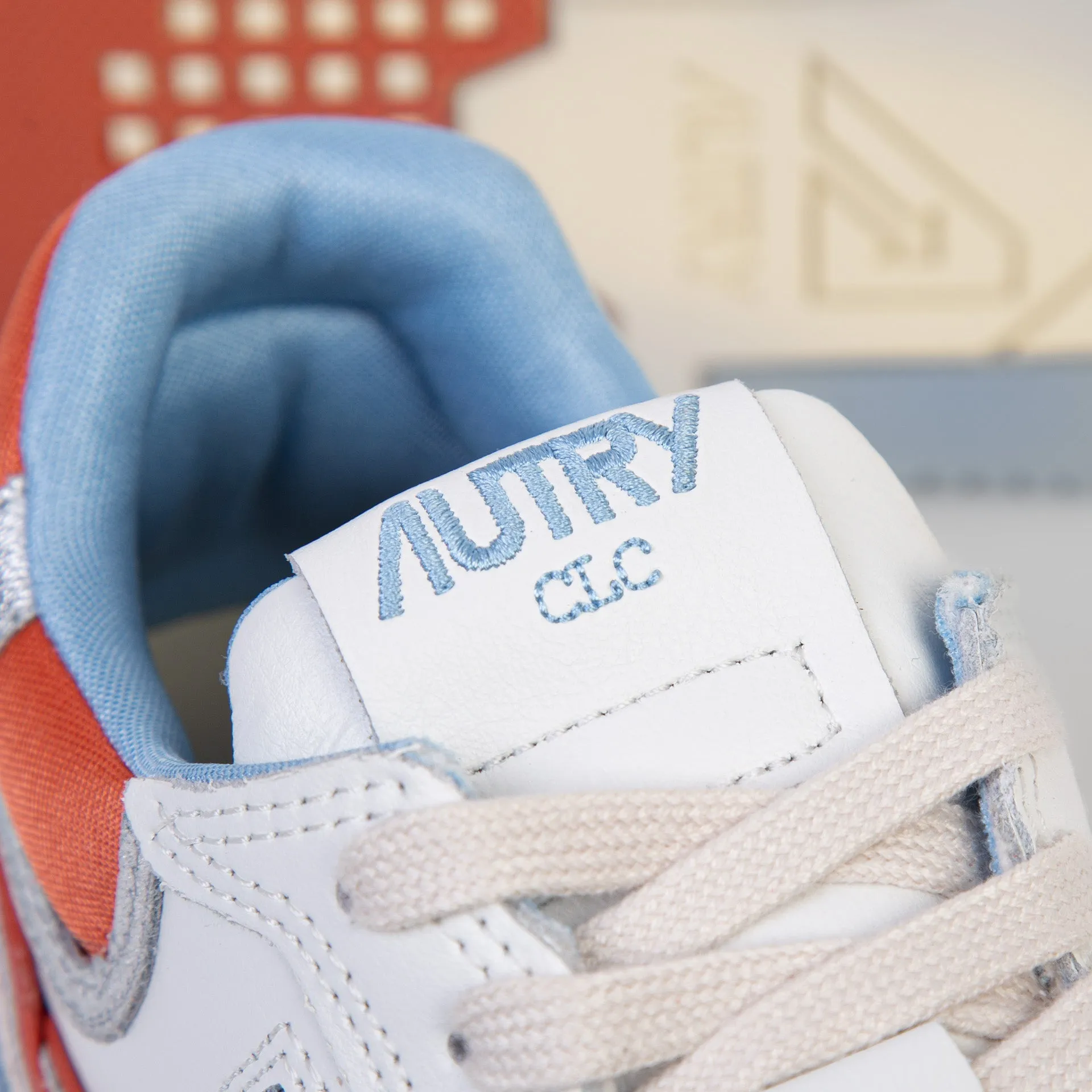 AUTRY SNEAKERS ROLW-MC 05