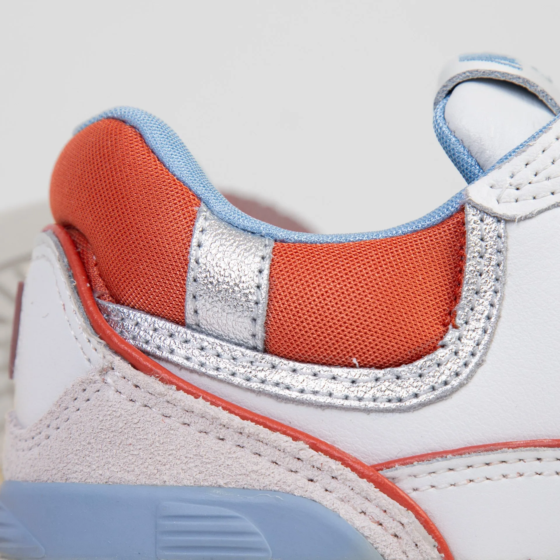AUTRY SNEAKERS ROLW-MC 05