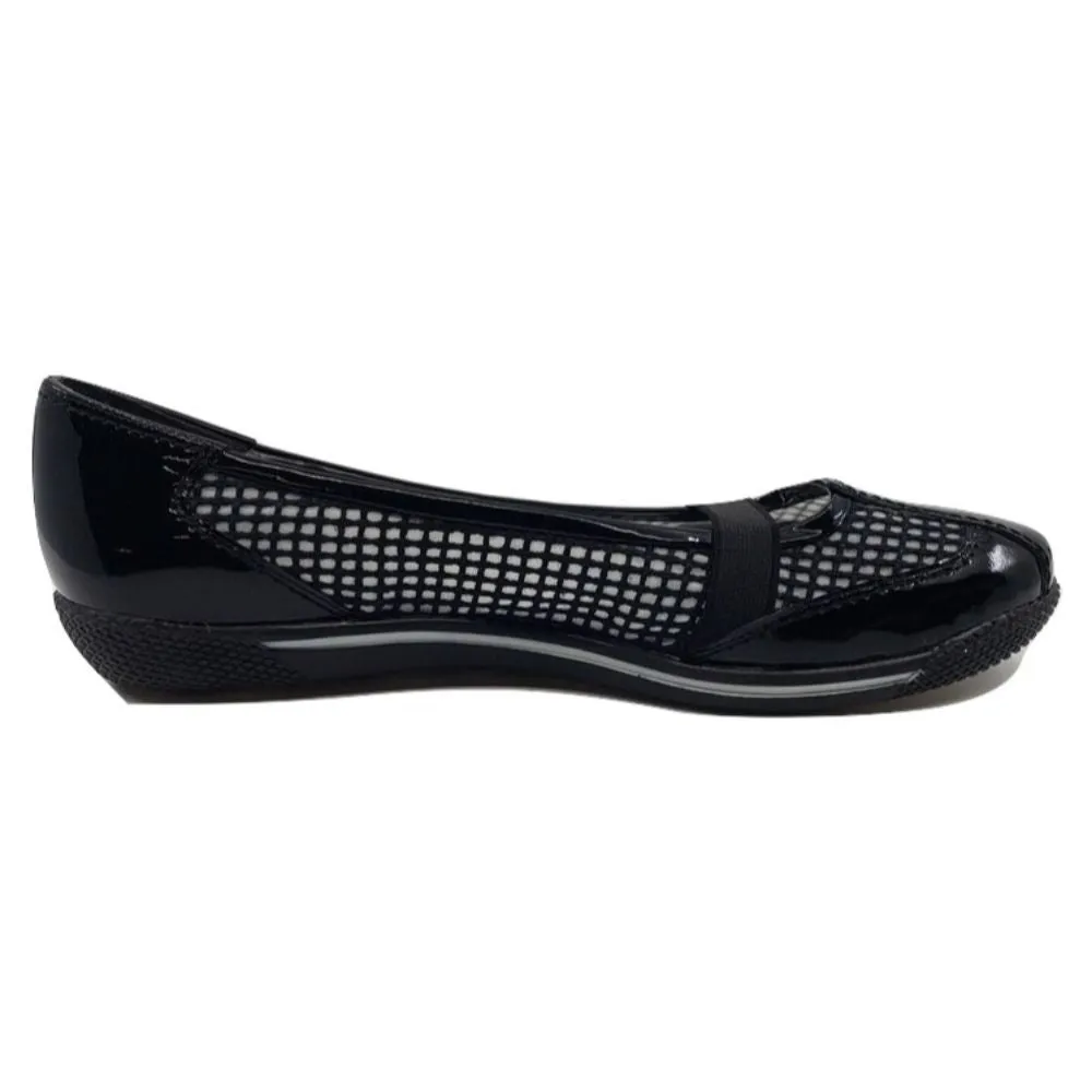 Coolgear Black and White Stuart Weitzman Sneaker Flat