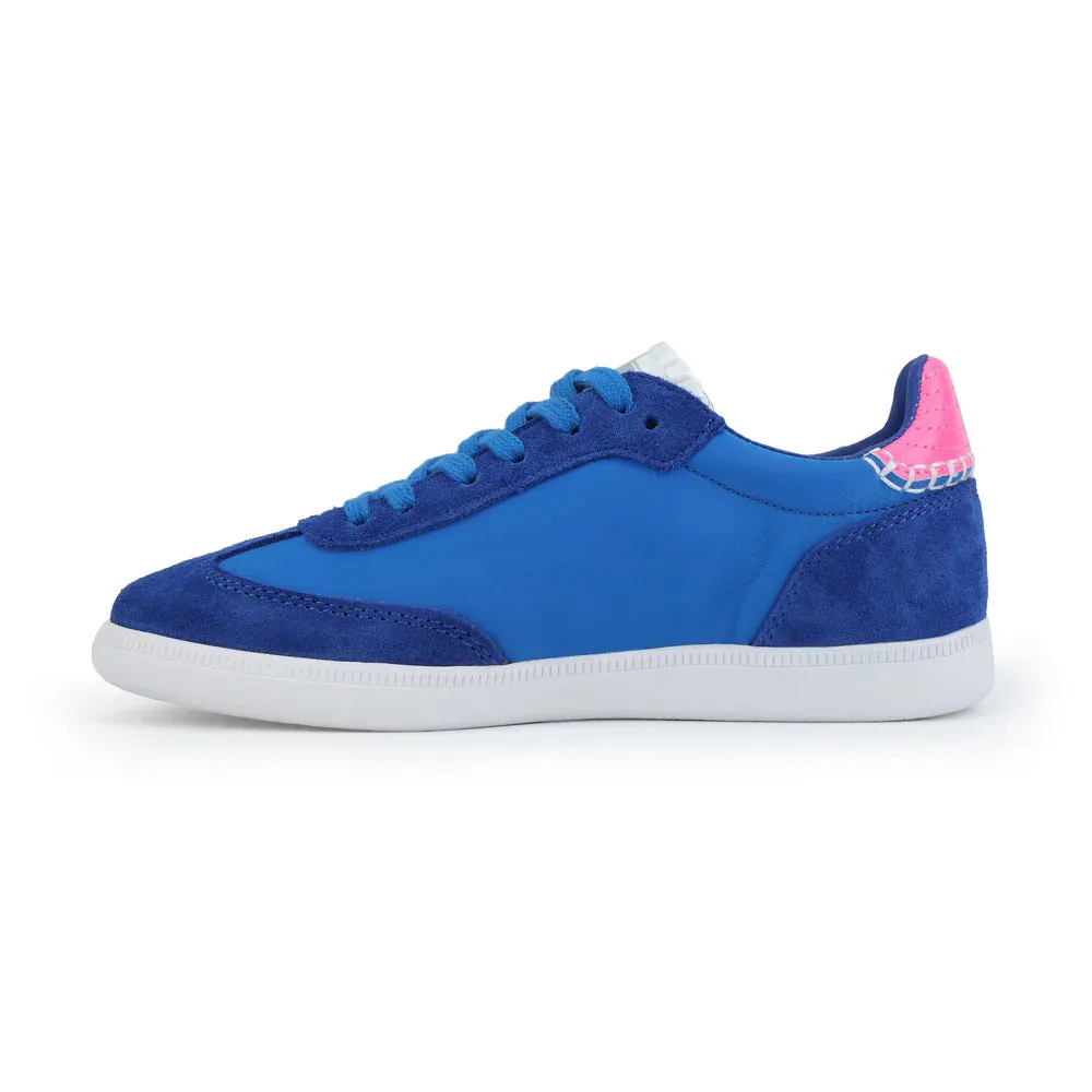 Crisp 16 Sneaker - Electric Blue