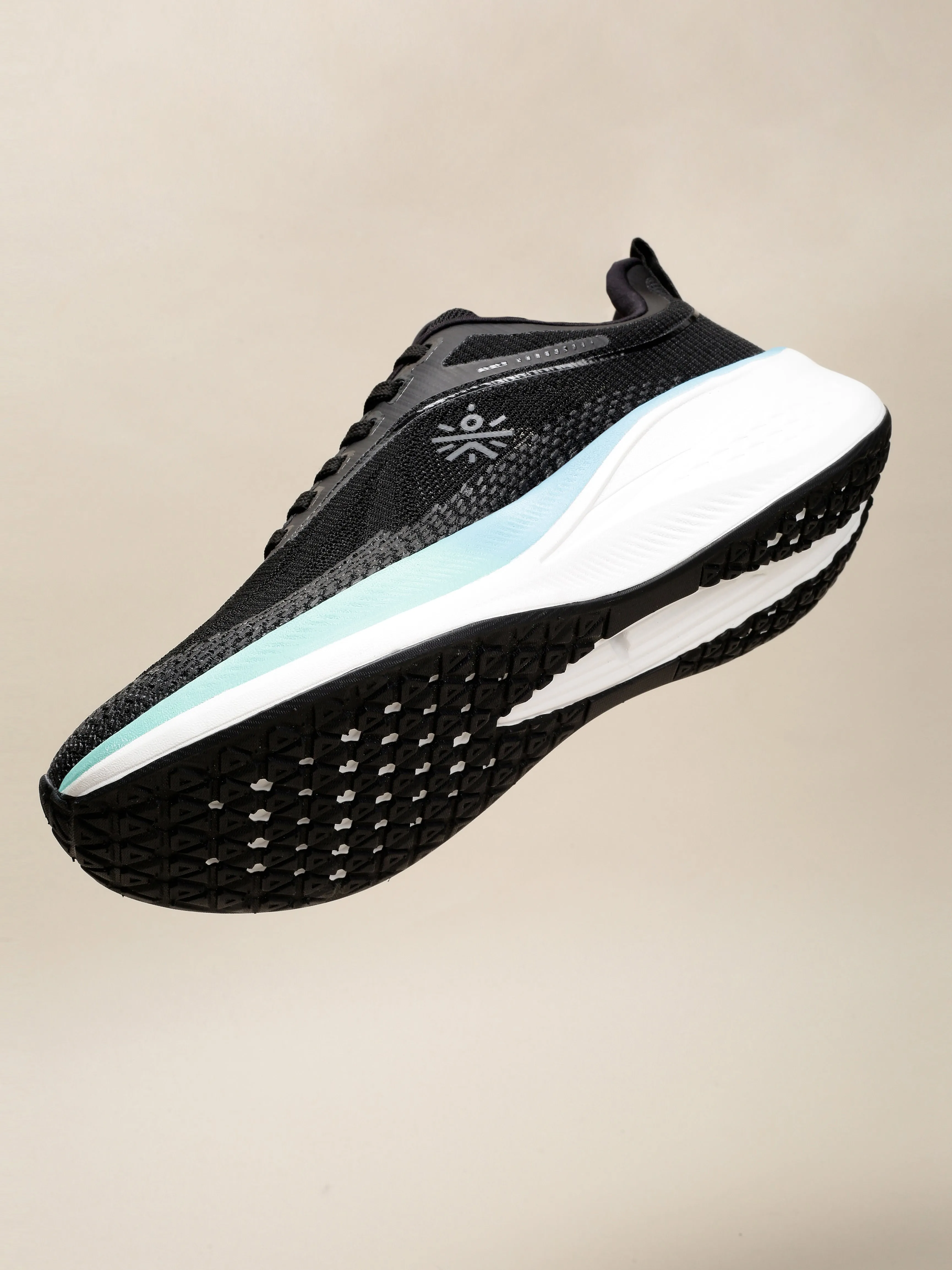 Cult Men's Aeris Running Shoes - Black