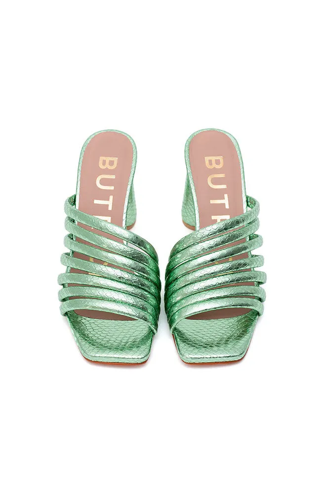 Irina S Pump