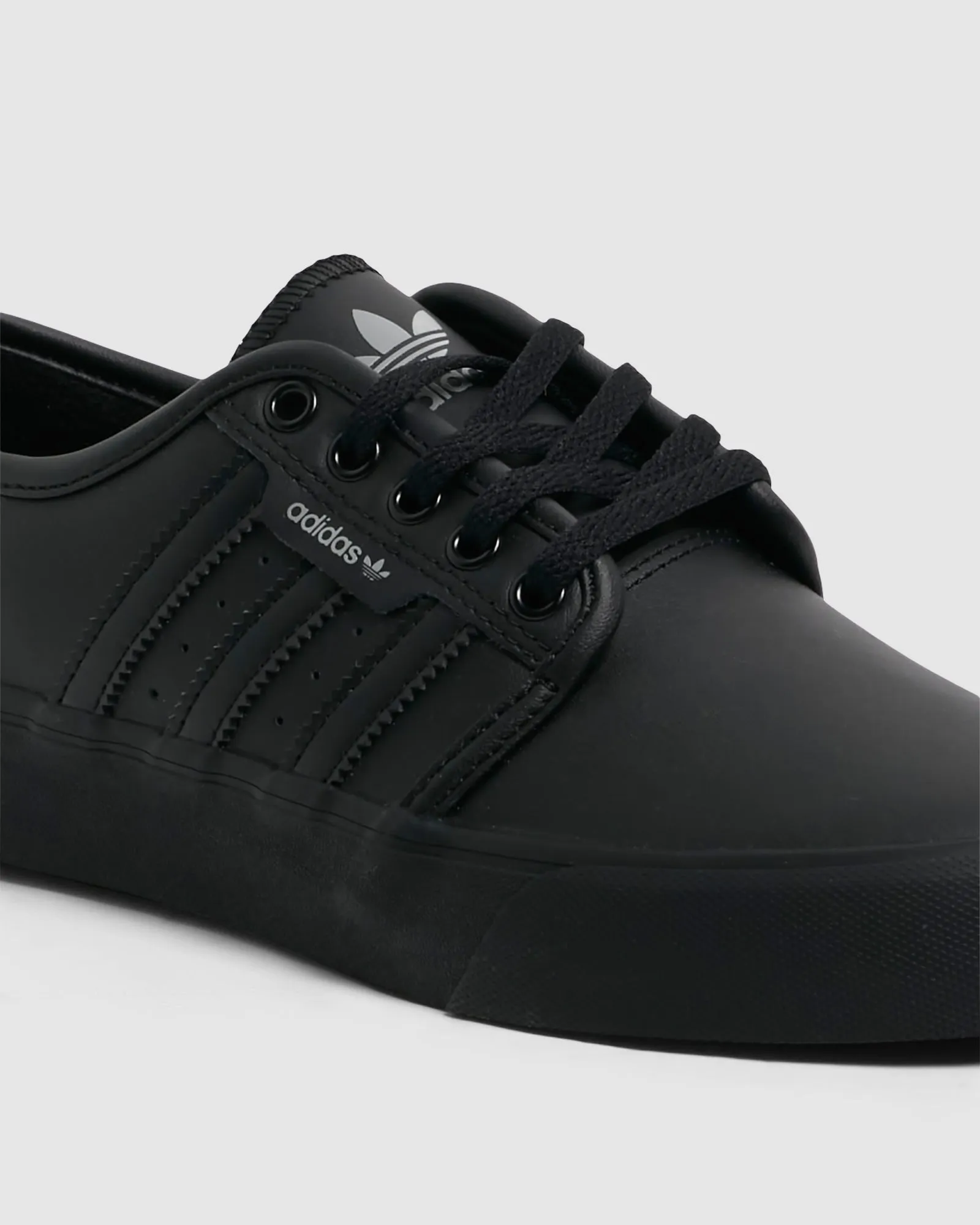 Mens Seeley XT Sneakers