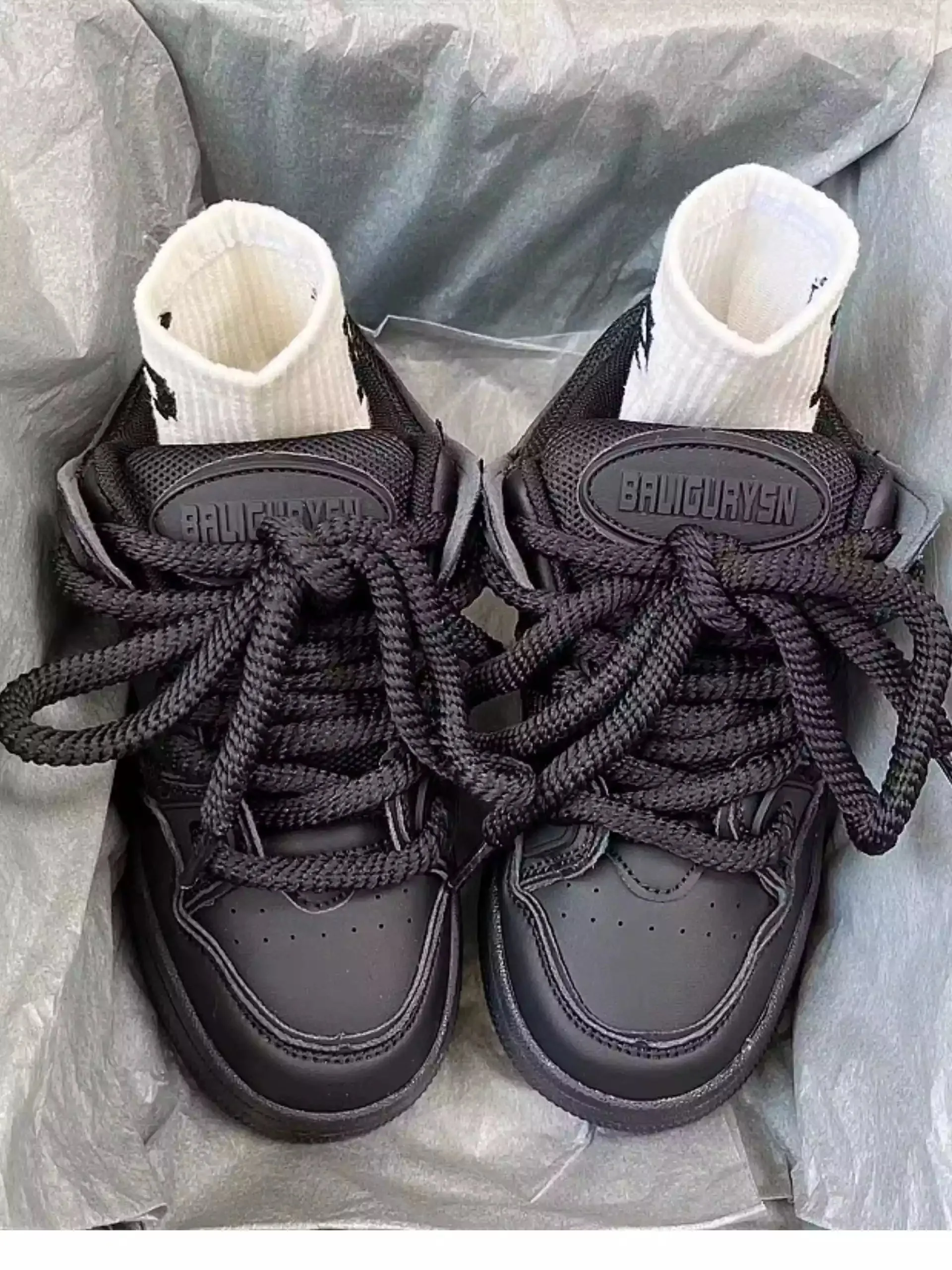 Niceprimes Versatile Casual Sports Shoes with Thick Soles