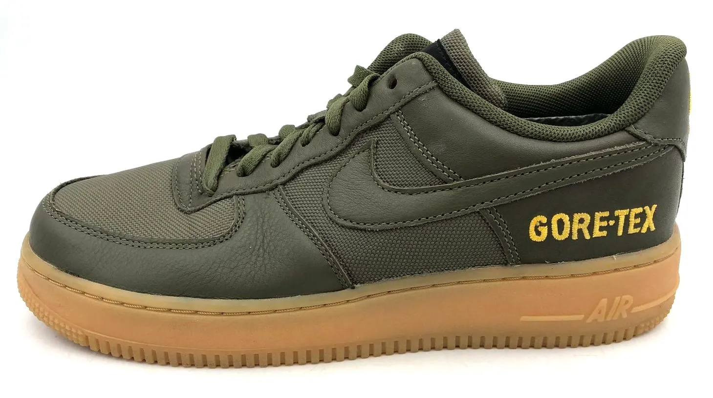 Nike Air Force 1 Gore-Tex Low 'Medium Olive' Men's Green Sneakers - Sz 7 ( COA)