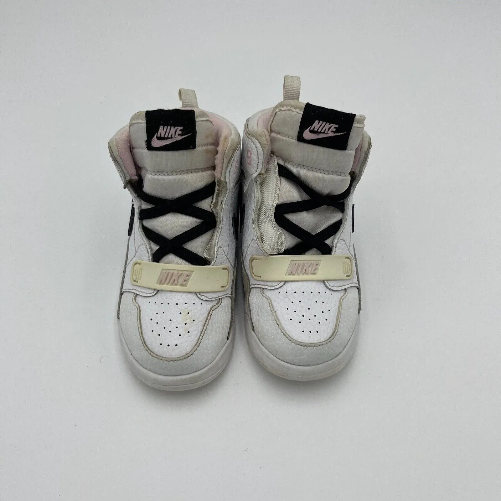 Nike Jordan Legacy B12 Size: 10c