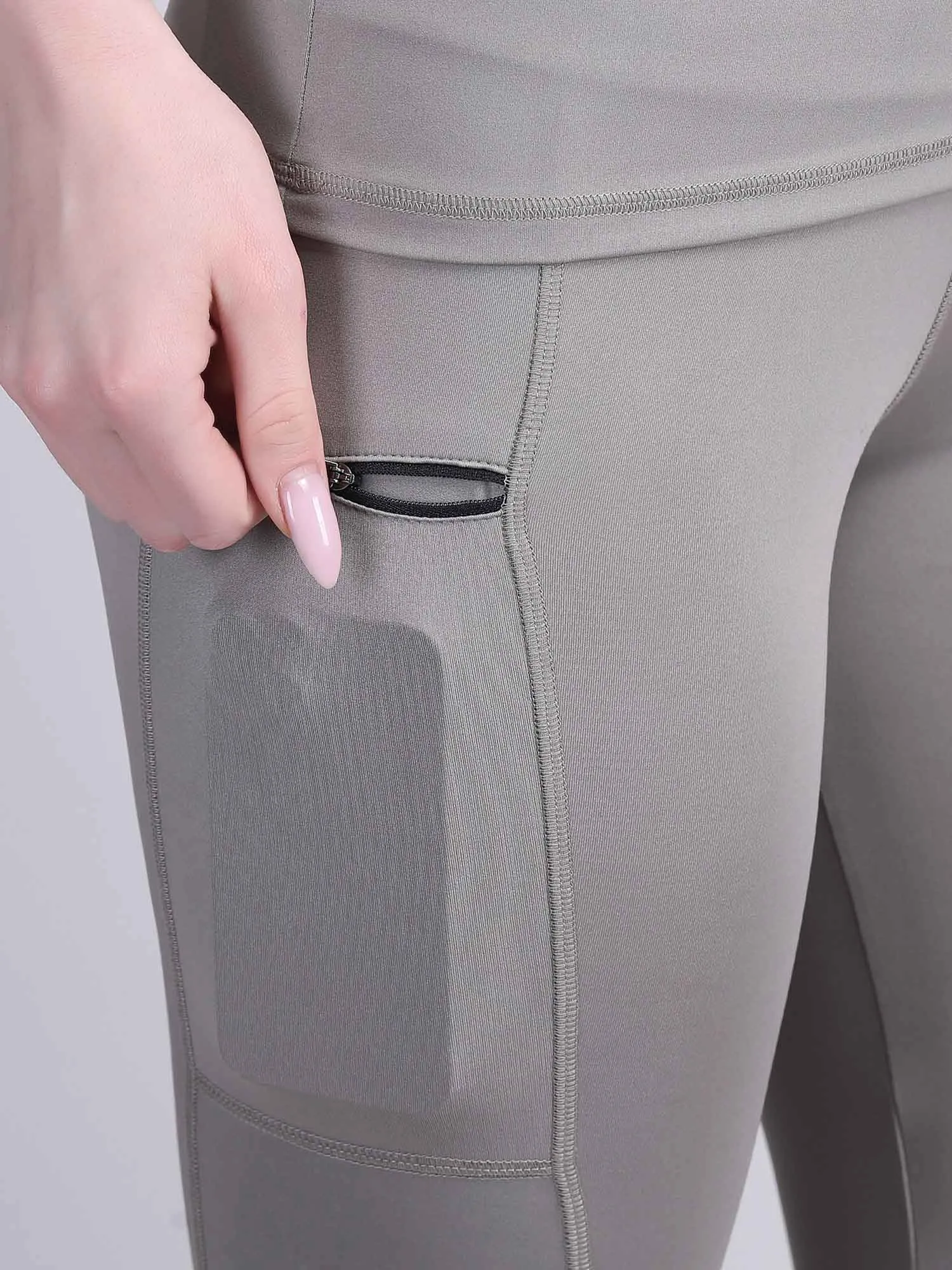Women sporty co ord set - compression Set